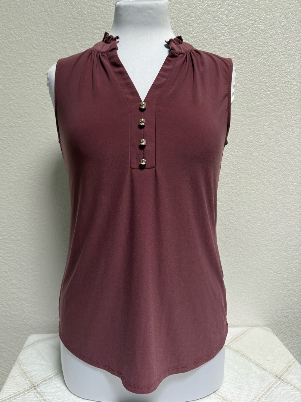 PerSeption Concept Sleeveless V-Neck Top in Plum
